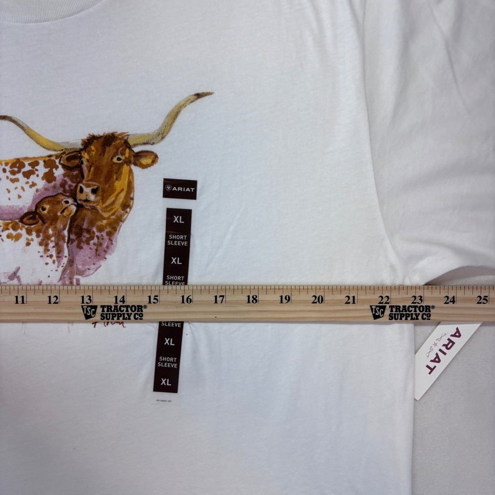 Ariat Women's XL T Shirt New White Short Sleeve Boyfriend Fit Longhorn Cow - Picture 7 of 10